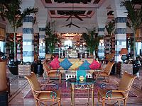 Einer der vielen Räume im Al Qasr