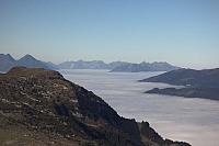 Brienzersee und Thunersee im Nebel